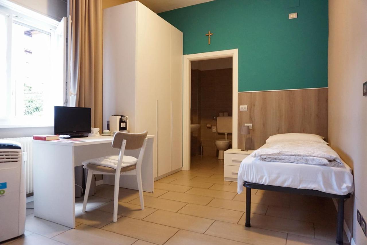 I Dodici Mesi Rooms&Apartments Тренто Екстер'єр фото