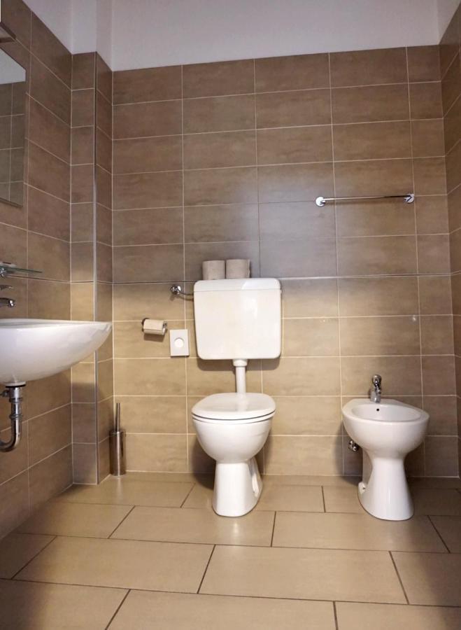 I Dodici Mesi Rooms&Apartments Тренто Екстер'єр фото